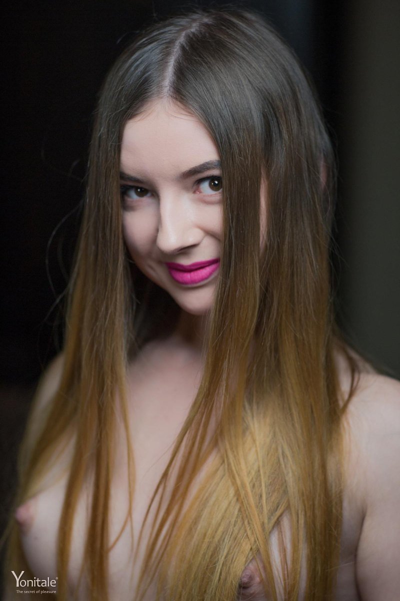 Мария, 19 лет, 0 размер груди